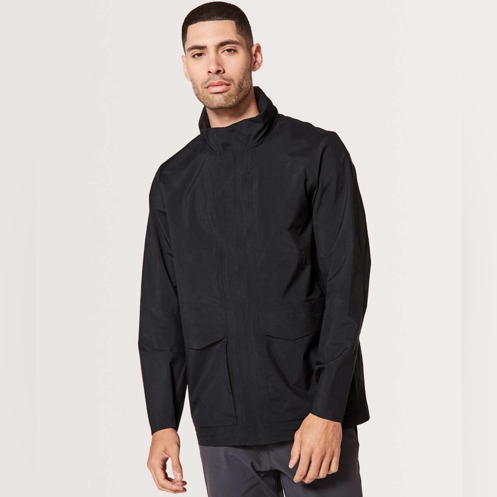 lululemon storm field jacket , black , large